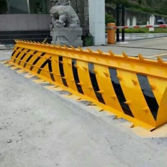 埋地式平移路障機(jī)