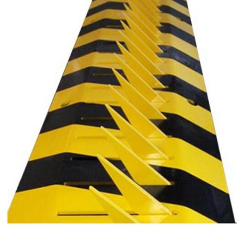 減速帶式破胎器